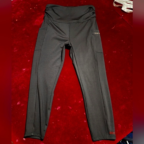 NWOT ... Peace Love World Regular Ruched Waist Leggings - Picture 2 of 6